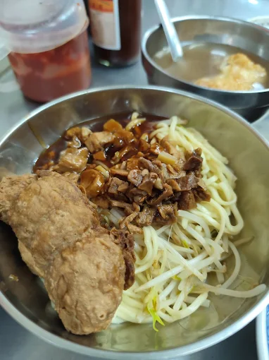 彰化火車站素食麵在地早餐